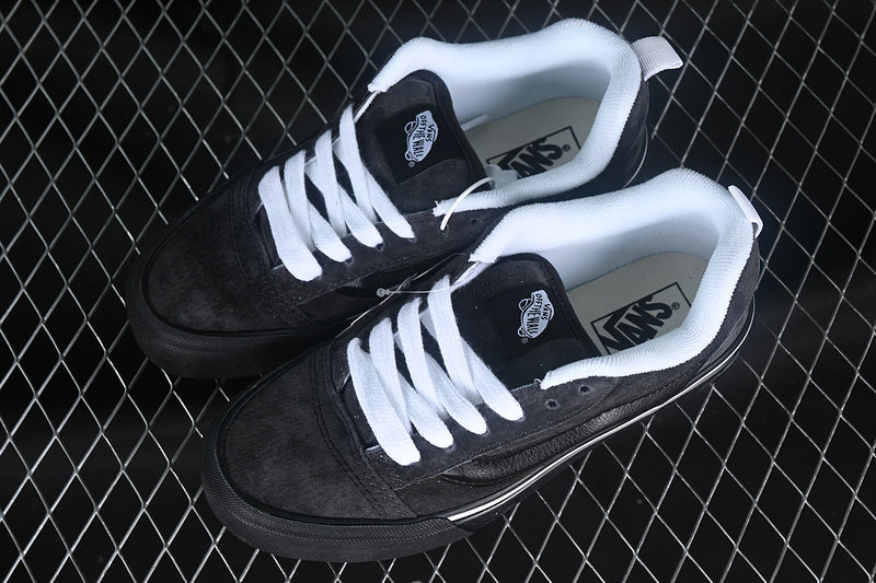 KNU SKOOL WHITE/BLACK