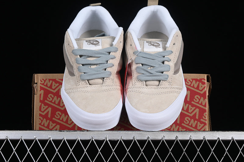 KNU SKOOL WHITE/MILK COFFEE COLOR