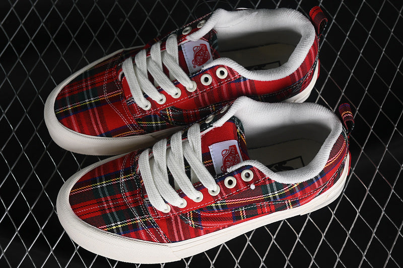 KNU SKOOL WHITE/RED