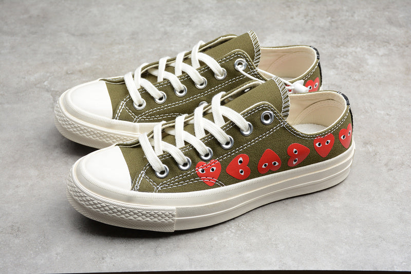 CHUCK TAYLOR ALL-STAR 70S X CDG LOW MULTI HEARTS GREEN/RED-EGRET