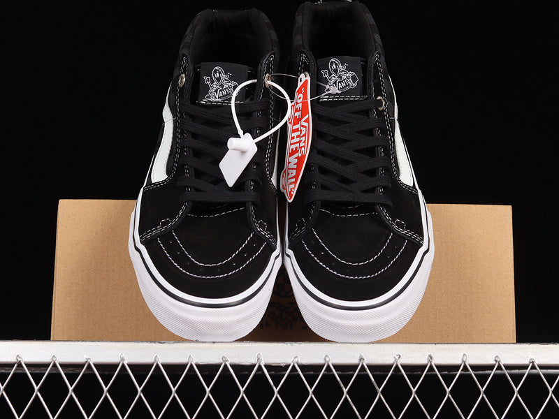 SK8-MID BLACK/WHITE