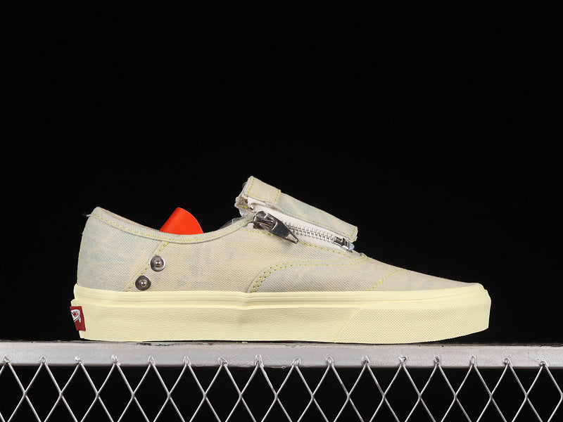 SHANE GONZALES X AUTHENTIC ZIP LIGHT GREY