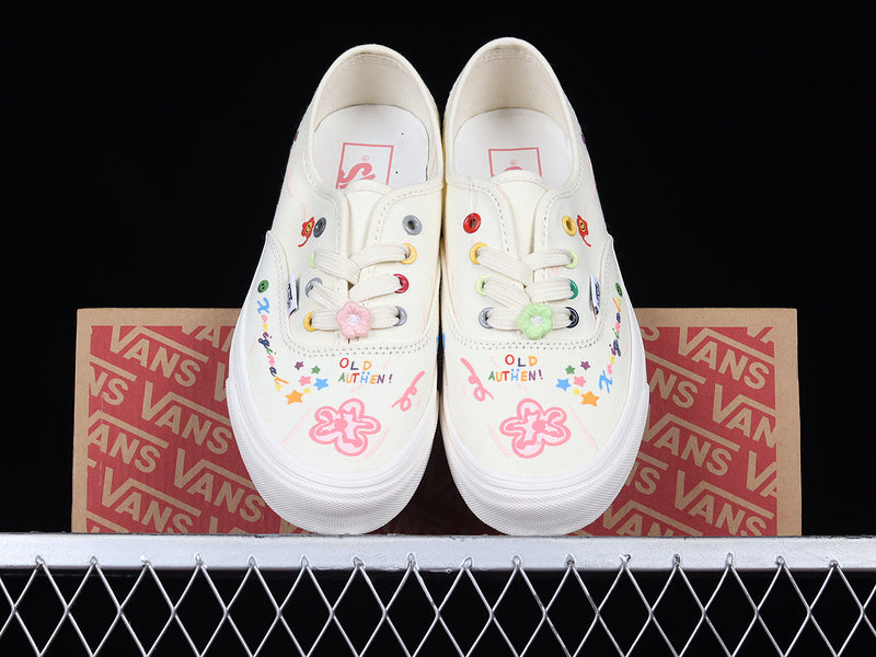 AUTHENTIC LX WHITE/LIGHT PINK