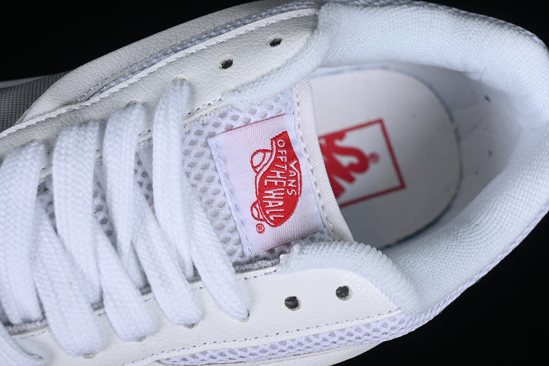 KNU SKOOL RETRO SKATE WHITE/RED