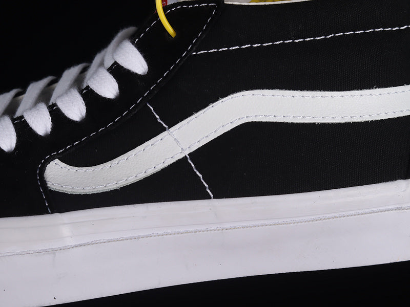 SK8-MID LX BLACK/WHITE