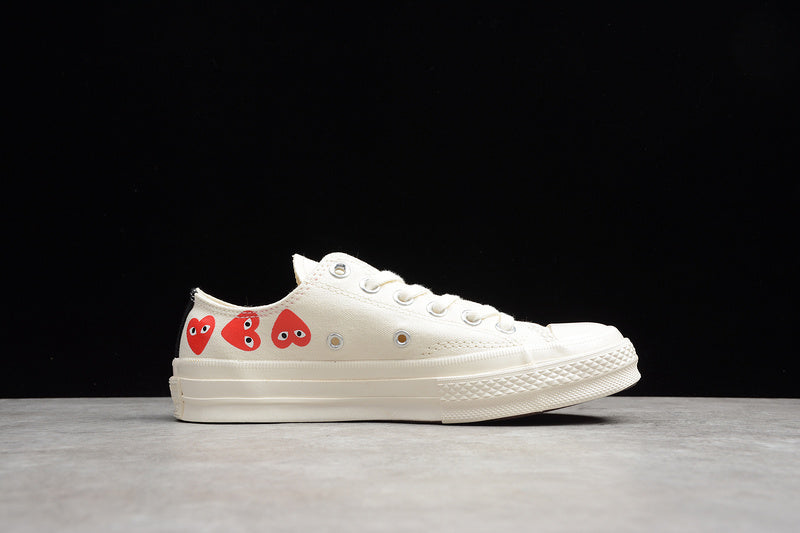 CHUCK TAYLOR ALL-STAR 70S X CDG LOW MULTI HEARTS WHITE/RED-EGRET