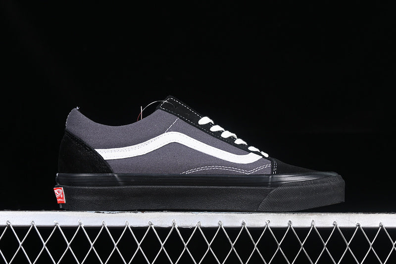 OLD SKOOL LX BLACK