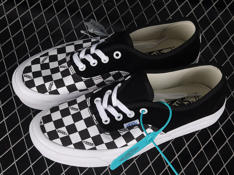 AUTHENTIC LX BLACK CHECKERBOARD TOE BLACK/WHITE