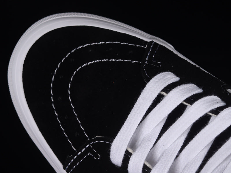 SK8-MID LX BLACK/WHITE