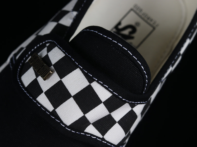 SLIP-ON 47 DX BLACK/WHITE