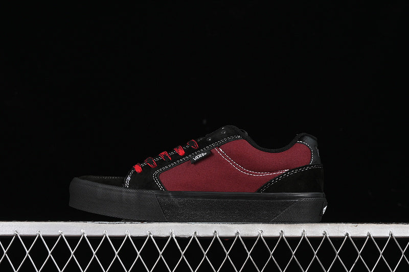 CHUKKA PUSH BLACK/RED