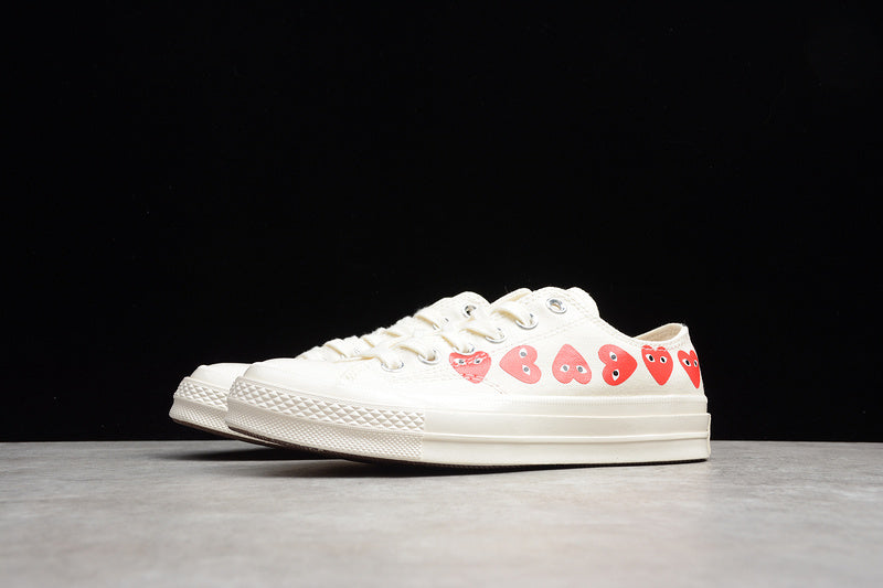 CHUCK TAYLOR ALL-STAR 70S X CDG LOW MULTI HEARTS WHITE/RED-EGRET