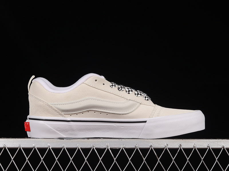 KNU SKOOL VLT LX MARSHMALLOW/WHITE/BLACK