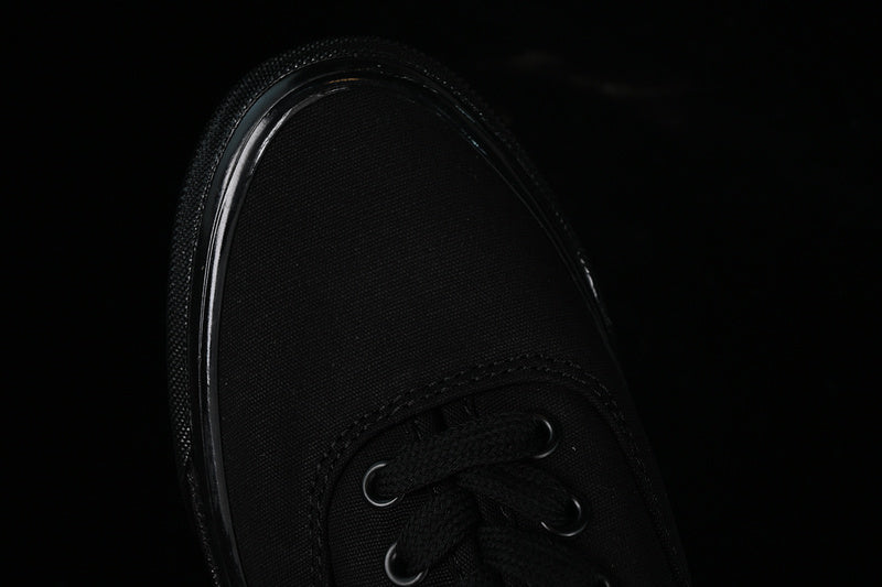 AUTHENTIC REISSUE 44 BLACK