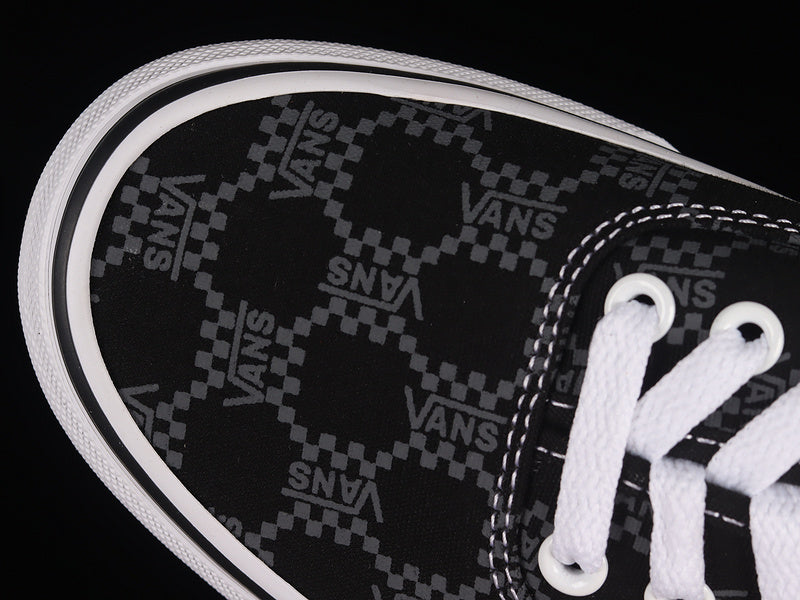 AUTHENTIC MONOGRAM BLACK/WHITE