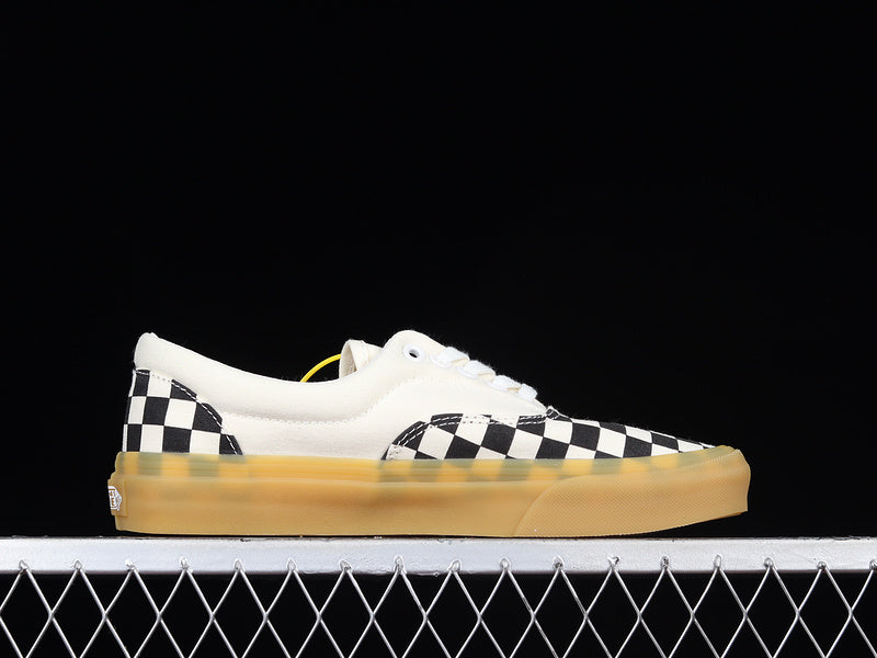 ERA CHECKERBOARD BLACK/WHITE/GUM