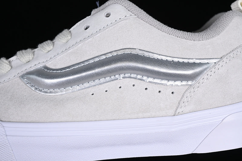 KNU SKOOL WHITE/GREY/SILVER