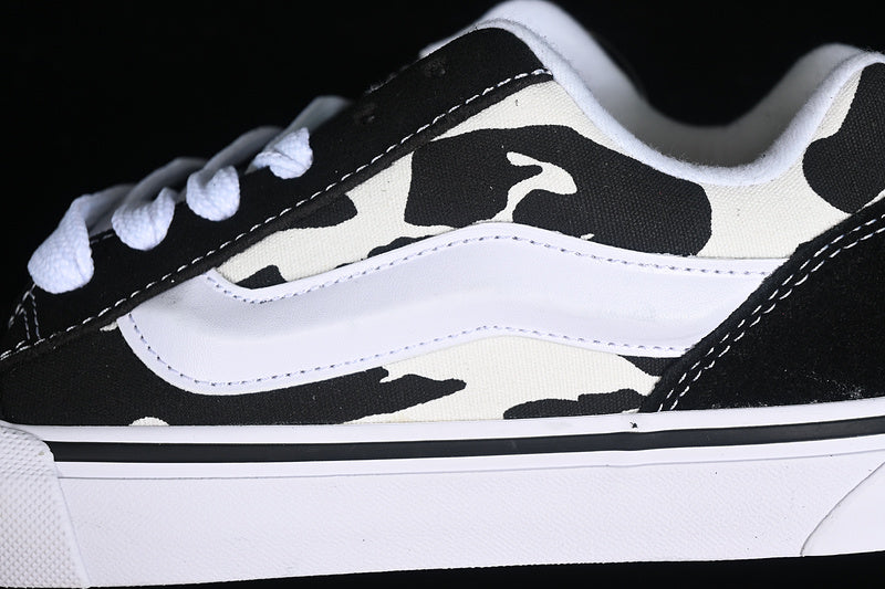 KNU SKOOL WHITE/BLACK