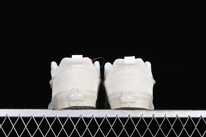 KNU SKOOL WHITE/GREY