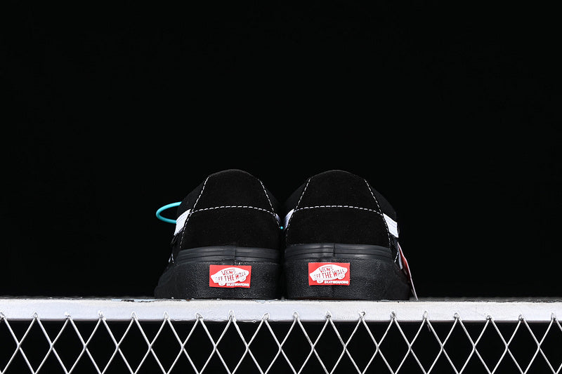 SK8 LOW BLACK/WHITE