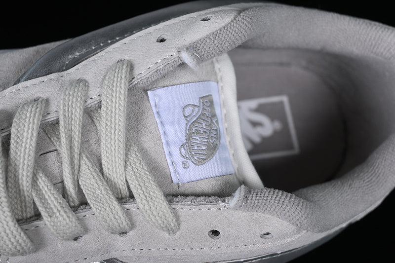 KNU SKOOL WHITE/GREY/SILVER