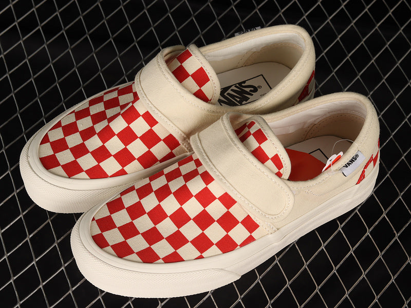 SLIP-ON 47 DX RED