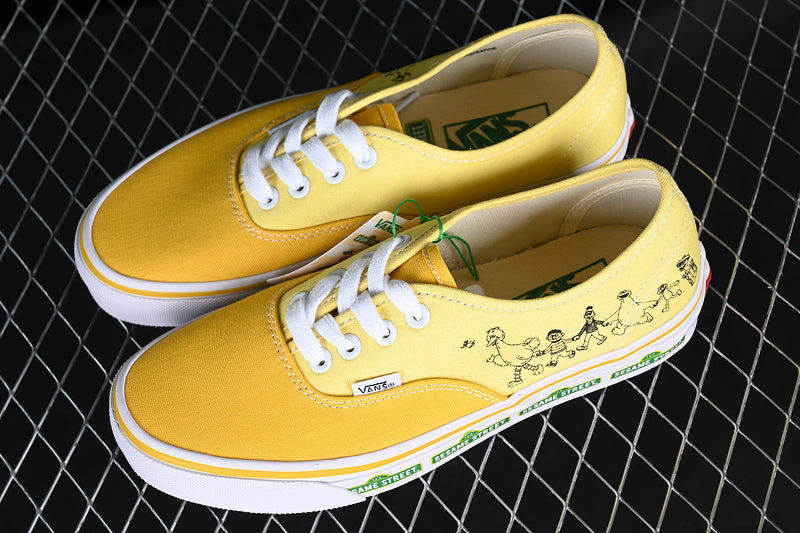 SESAME STREET X VANS AUTHENTIC WHHITE/YELLOW