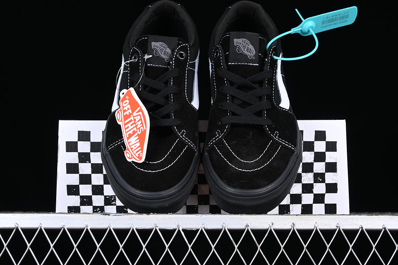 SK8 LOW BLACK/WHITE