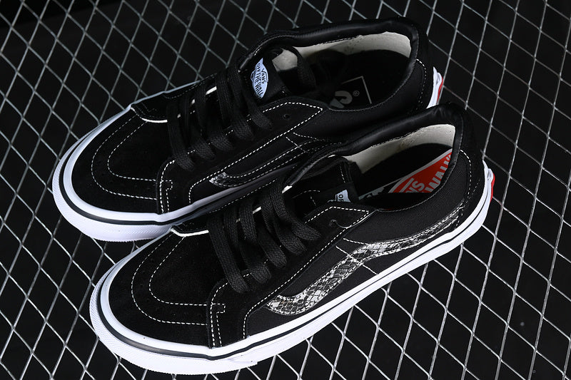 SK8-LOW WHITE/BLACK