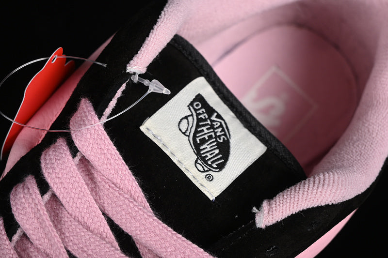 KNU SKOOL BLACK/WHITE/PINK