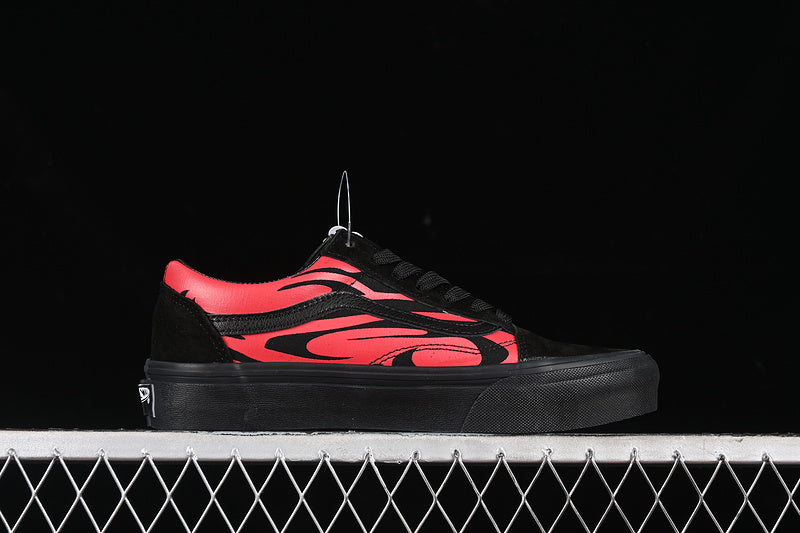 KNU SKOOL BLACK/RED