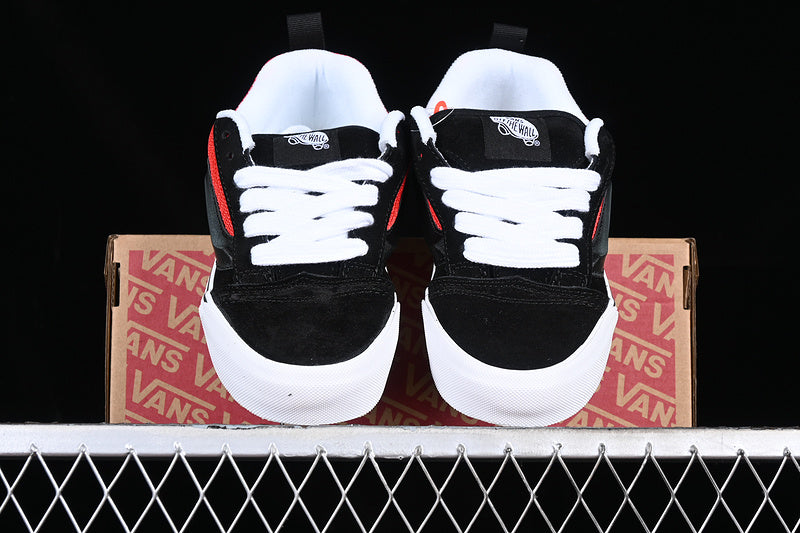 KNU SKOOL VR3 LX WHITE/BLACK/RED