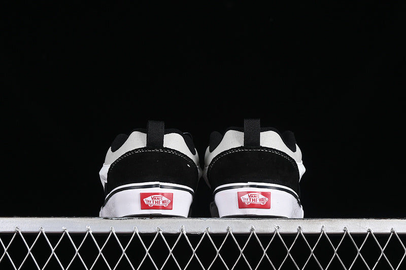 KNU SKOOL WHITE/BLACK/RED