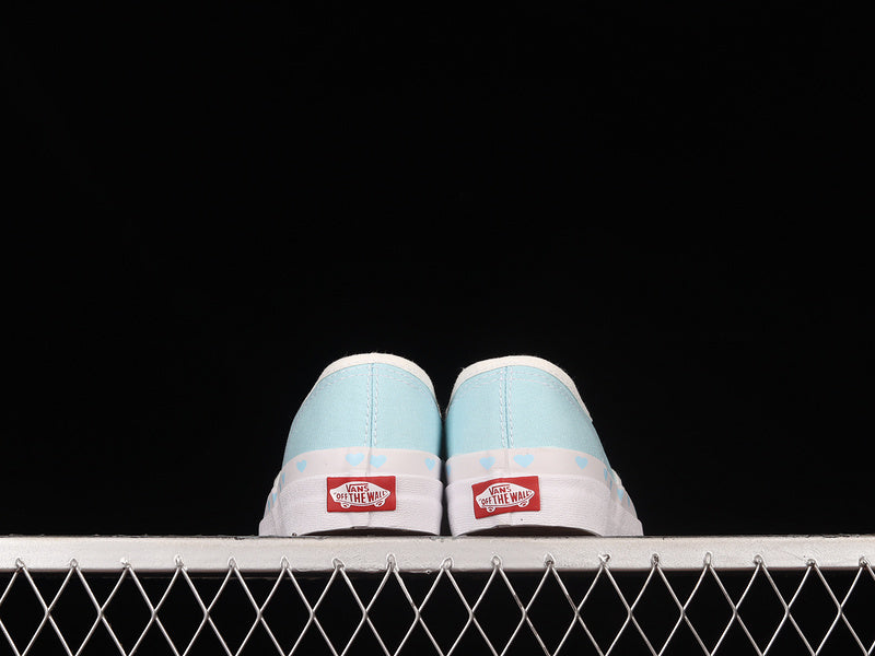 AUTHENTIC LOW SHOES LIGHT BLUE