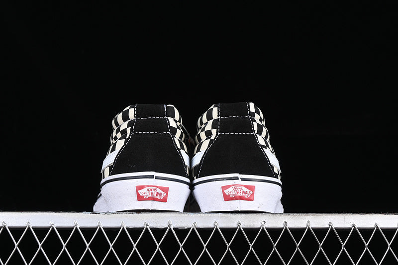 SK8-MID BLACK/WHITE