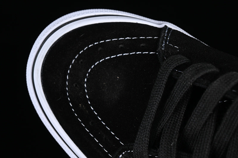 SK8-MID VAULT LX BLACK