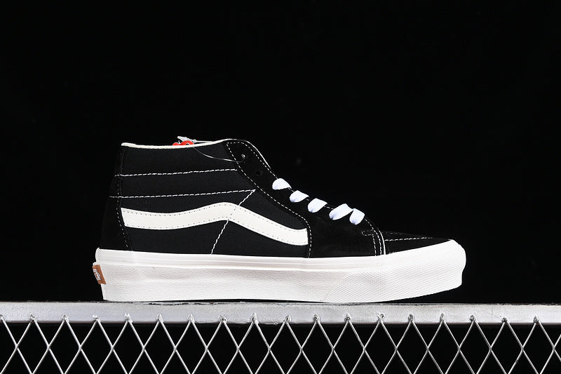 SK8-MID VR3 WHITE/BLACK