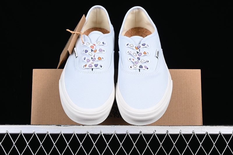 AUTHENTIC VR3 WHITE/BLUE