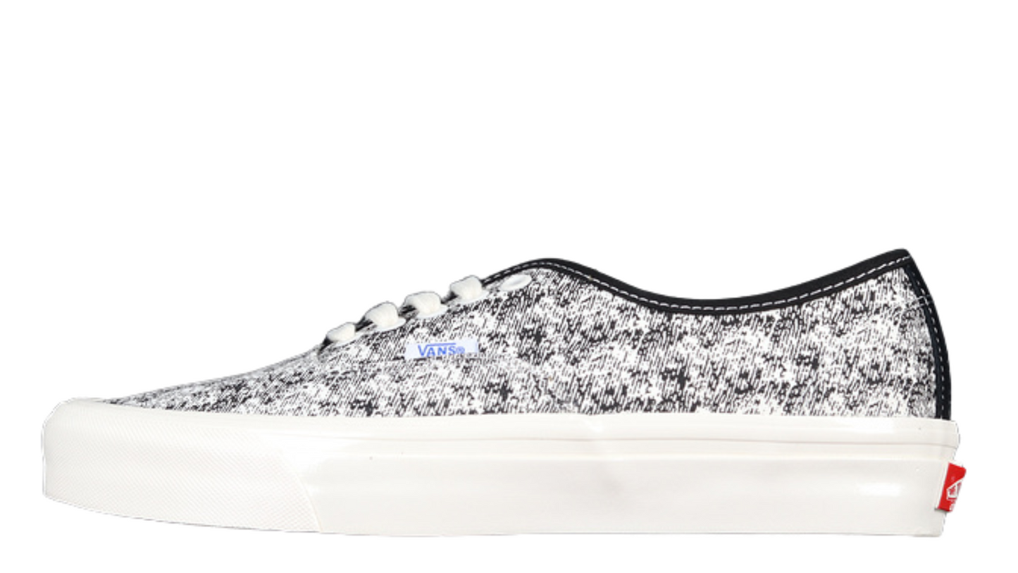 AUTHENTIC LX ACID WASH BLACK/MARSHMALLOW