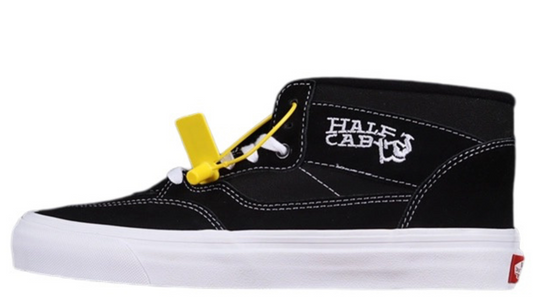 HALF CAB BLACK/TRUE WHITE