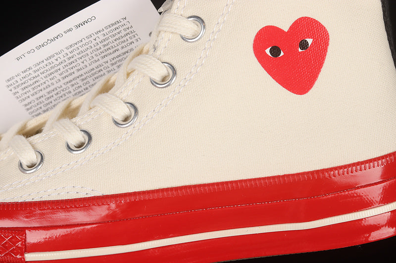 COMME DES GARÇONS PLAY X CHUCK TAYLOR 70S HIGH PRISTINE/RED/EGRET