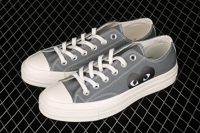 COMME DES GARÇONS PLAY X CHUCK TAYLOR ALL-STAR 70S LOW STEEL GRAY/EGRET/BLACK