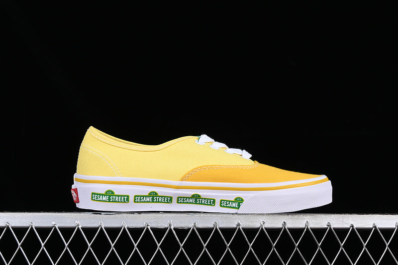 SESAME STREET X VANS AUTHENTIC WHHITE/YELLOW