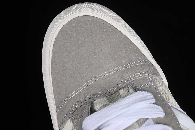 KNU SKOOL WHITE/GREY