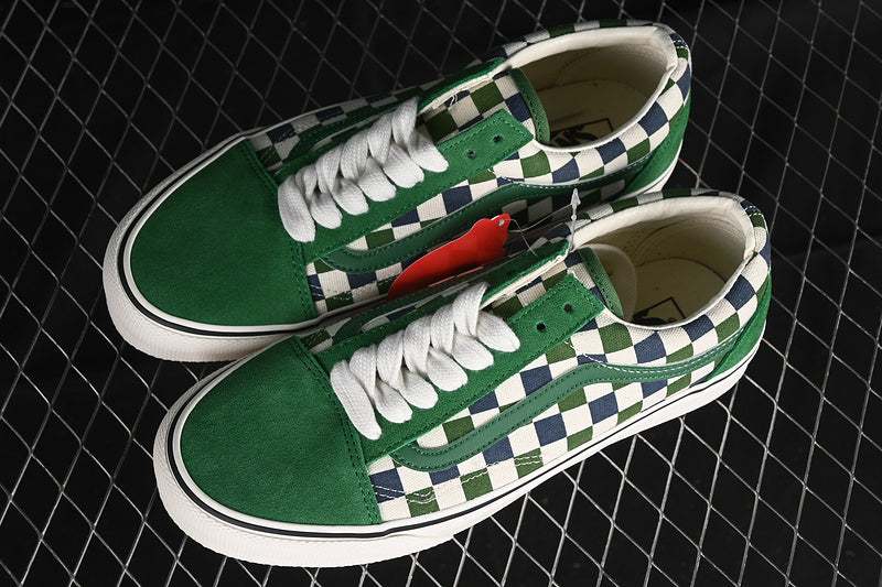 STYLE 36 GREEN/WHITE