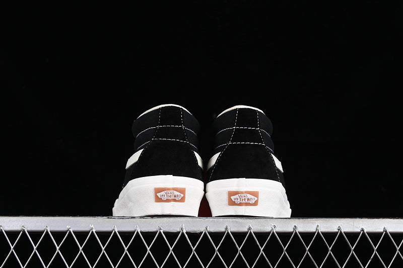 SK8-MID VR3 WHITE/BLACK