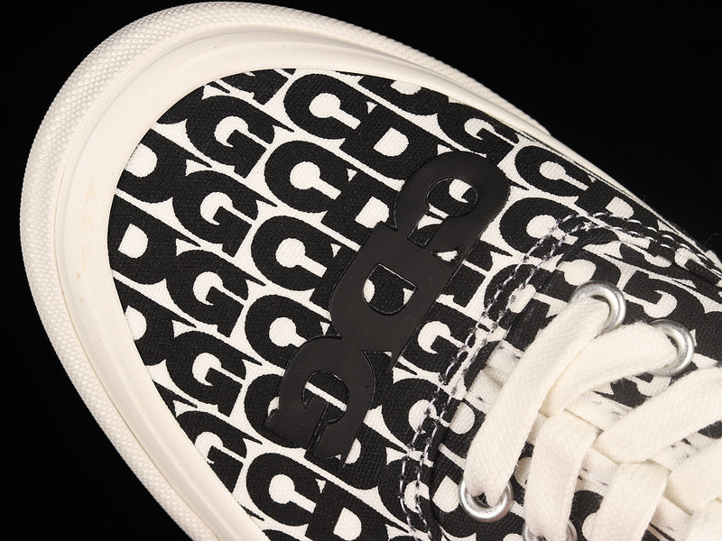 COMME DES GARCONS X AUTHENTIC CDG LOGO BLACK