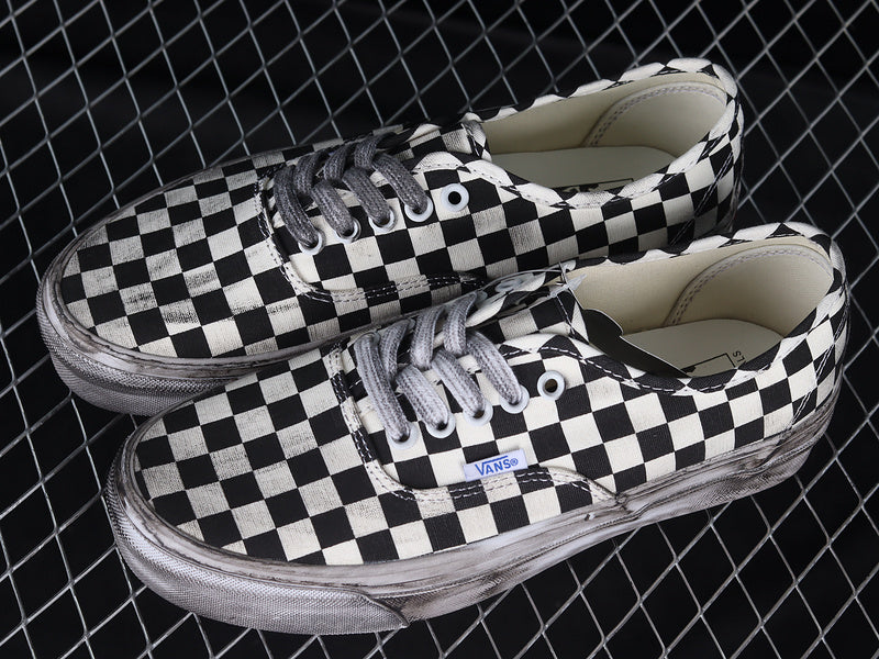 AUTHENTIC LX STRESSED BLACK CHECKERBOARD BLACK/WHITE