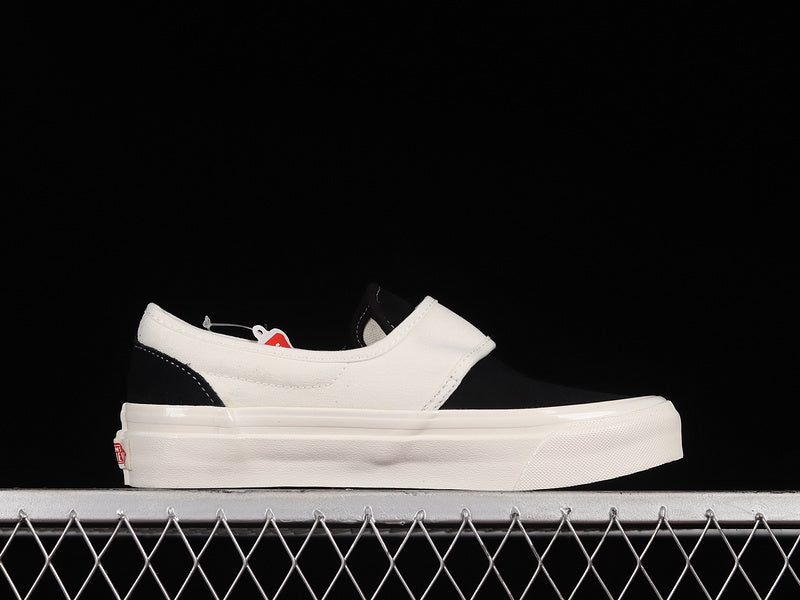 SLIP-ON 47 DX WHITE/BLACK