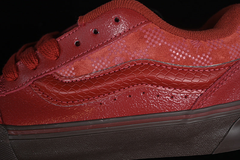 KNU SKOOL RED/BLACK